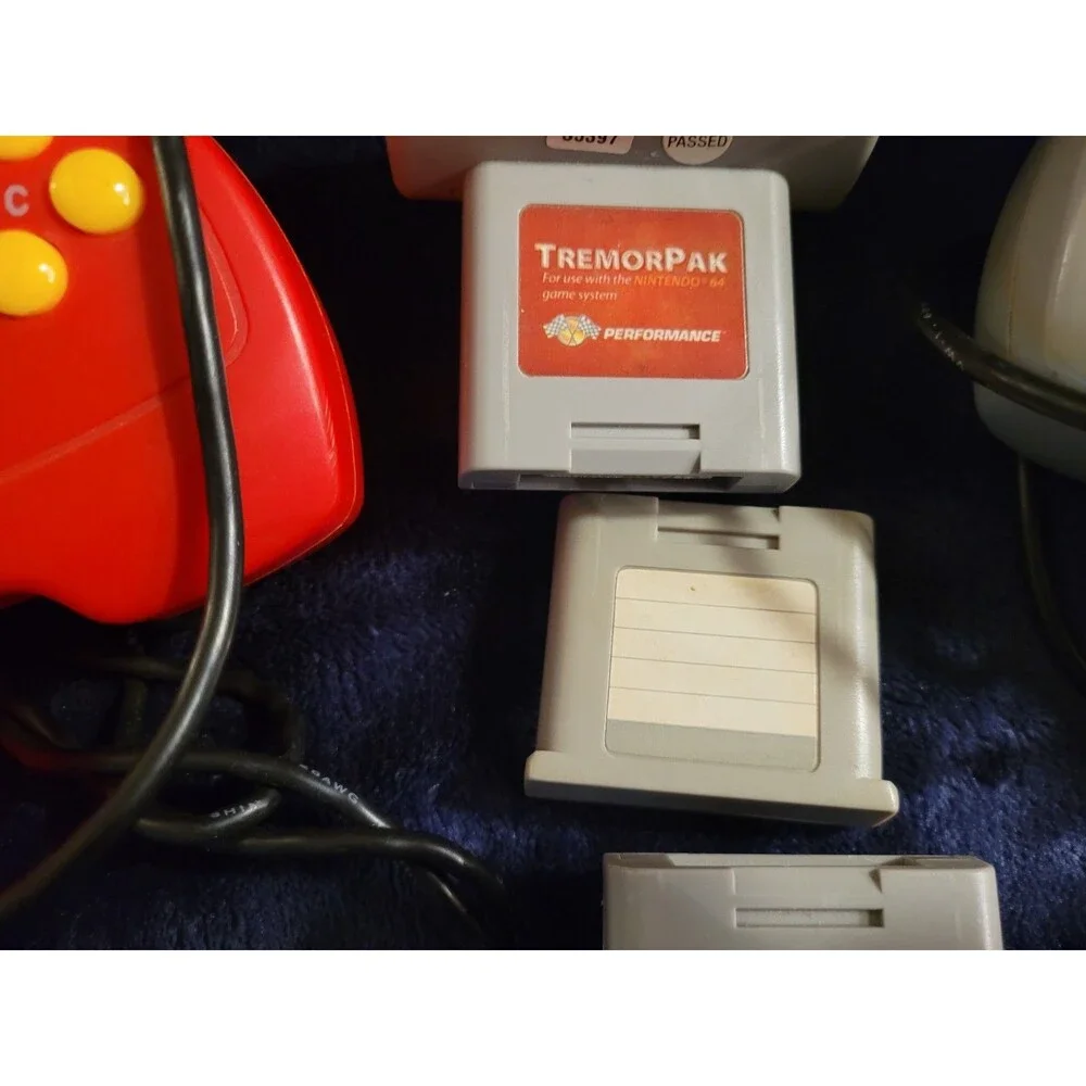 Nintendo 64 Controller and Memory Pack Bundle - 2 Controllers, 2 Tremor Packs